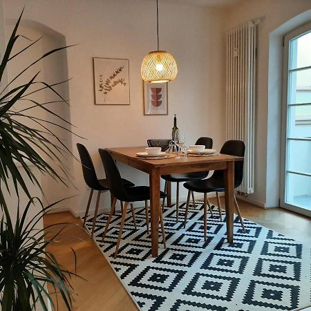 Apartamento Zentrale Lage I Historisch I Parkplatz I Fahrradkeller Straubing Exterior foto