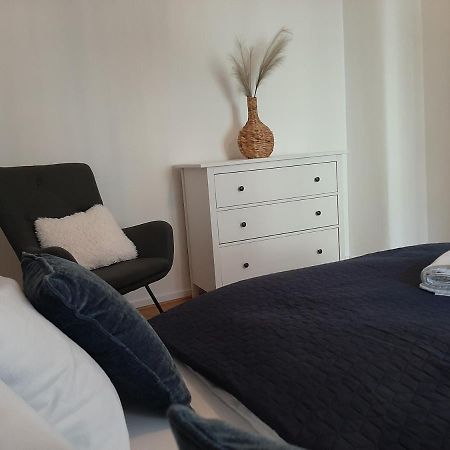 Apartamento Zentrale Lage I Historisch I Parkplatz I Fahrradkeller Straubing Exterior foto