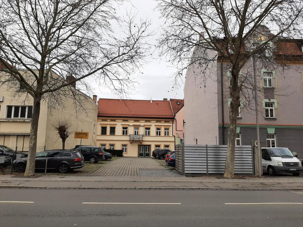 Apartamento Zentrale Lage I Historisch I Parkplatz I Fahrradkeller Straubing Exterior foto