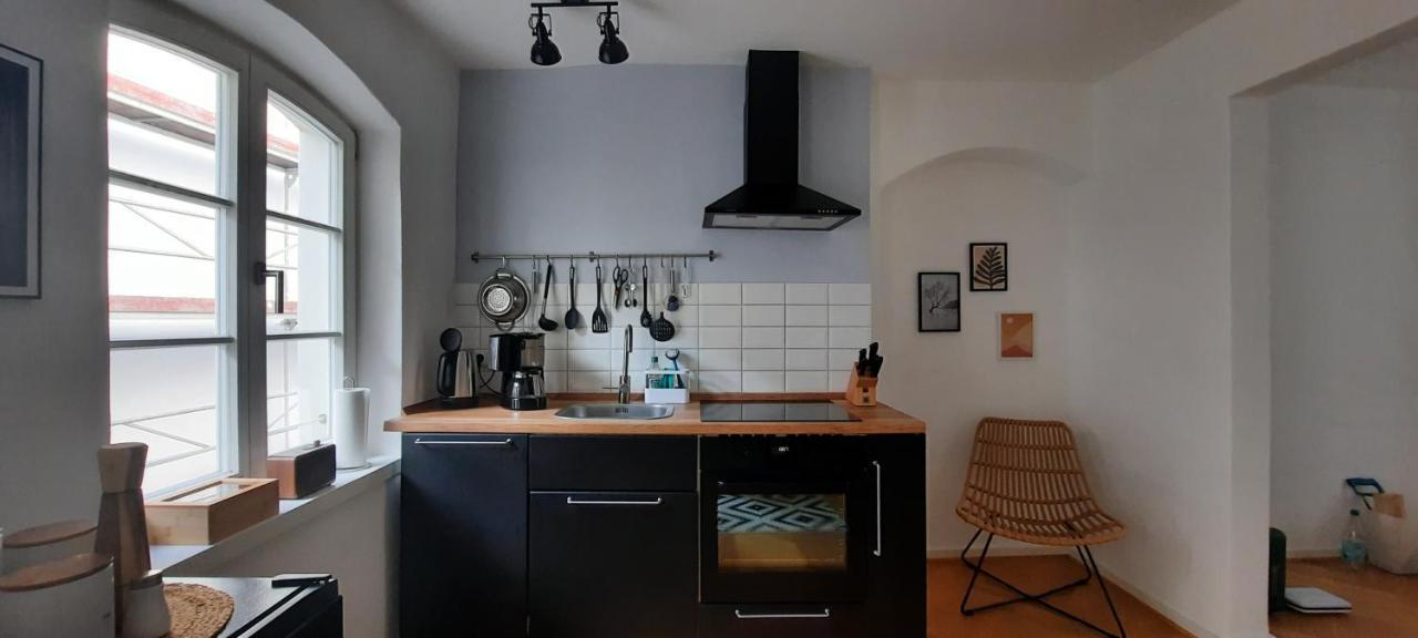 Apartamento Zentrale Lage I Historisch I Parkplatz I Fahrradkeller Straubing Exterior foto